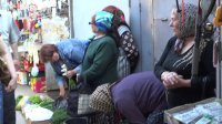 Рейд по уличной торговле в Комрате (фоторепортаж)