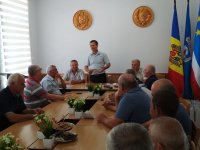 Ветераны гагаузского движения получили почетные грамоты от примэрии м.Комрат.
