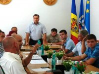 Внеочередное заседание муниципального совета Комрата (фоторепортаж)