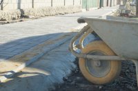 В Комрате обновляется еще один тротуар