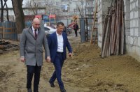 Посол Турции в РМ и руководитель Агенства ТИКА побывали на строящемся объекте Дома творчества Комрата (фоторепортаж)